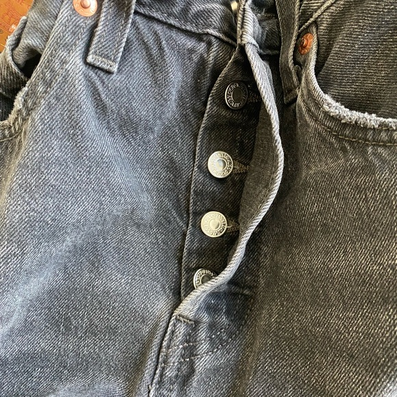 Levis 501 S High-Rise Grunge Button Fly Distressed Black Jeans W27 L28 - Picture 9 of 11